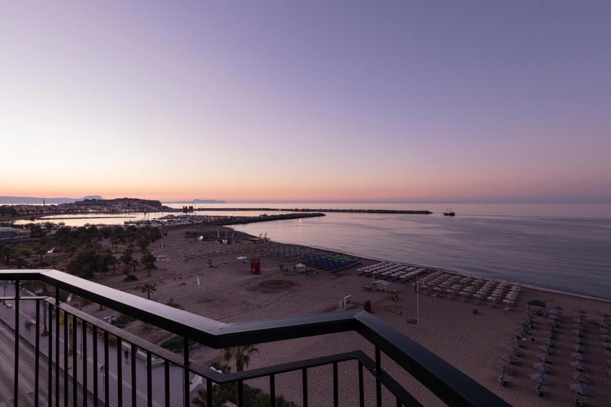 Отель Aquila Porto Rethymno Экстерьер фото