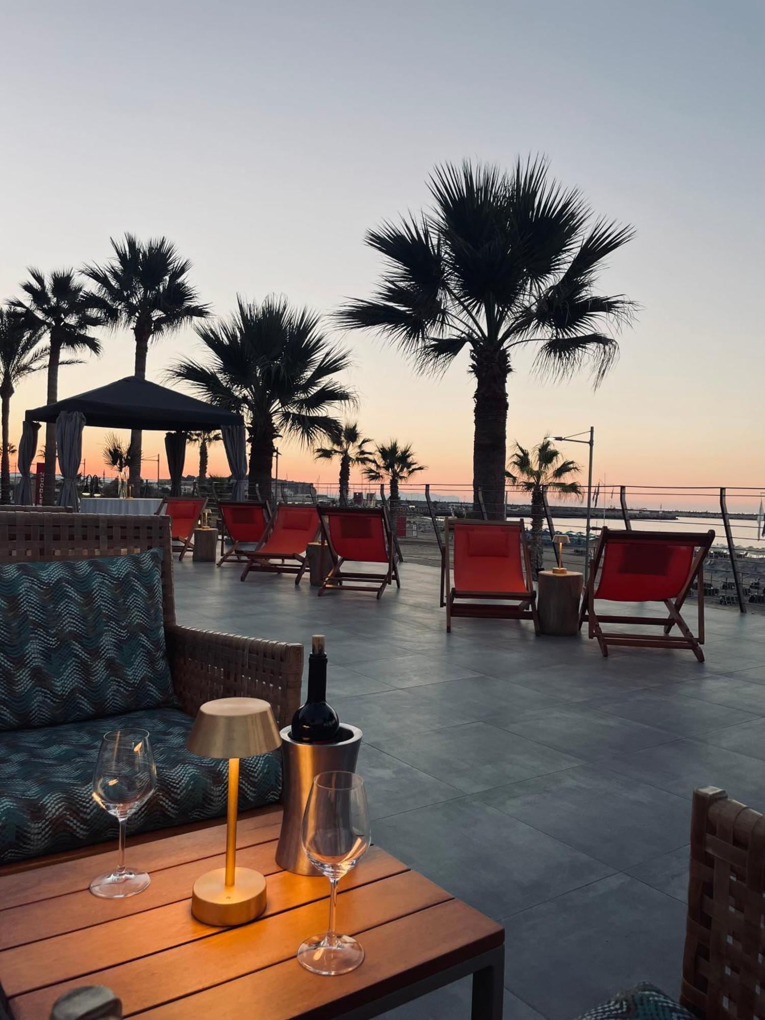 Отель Aquila Porto Rethymno Экстерьер фото
